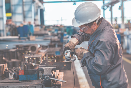 Manufacturing Companies Create Success With Invoice Factoring